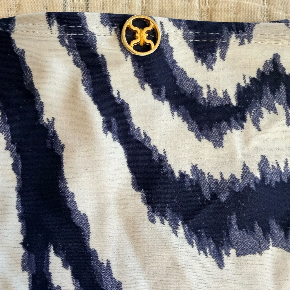 Vix Navy and White Zebra Halter Bikini - Picture 8 of 9